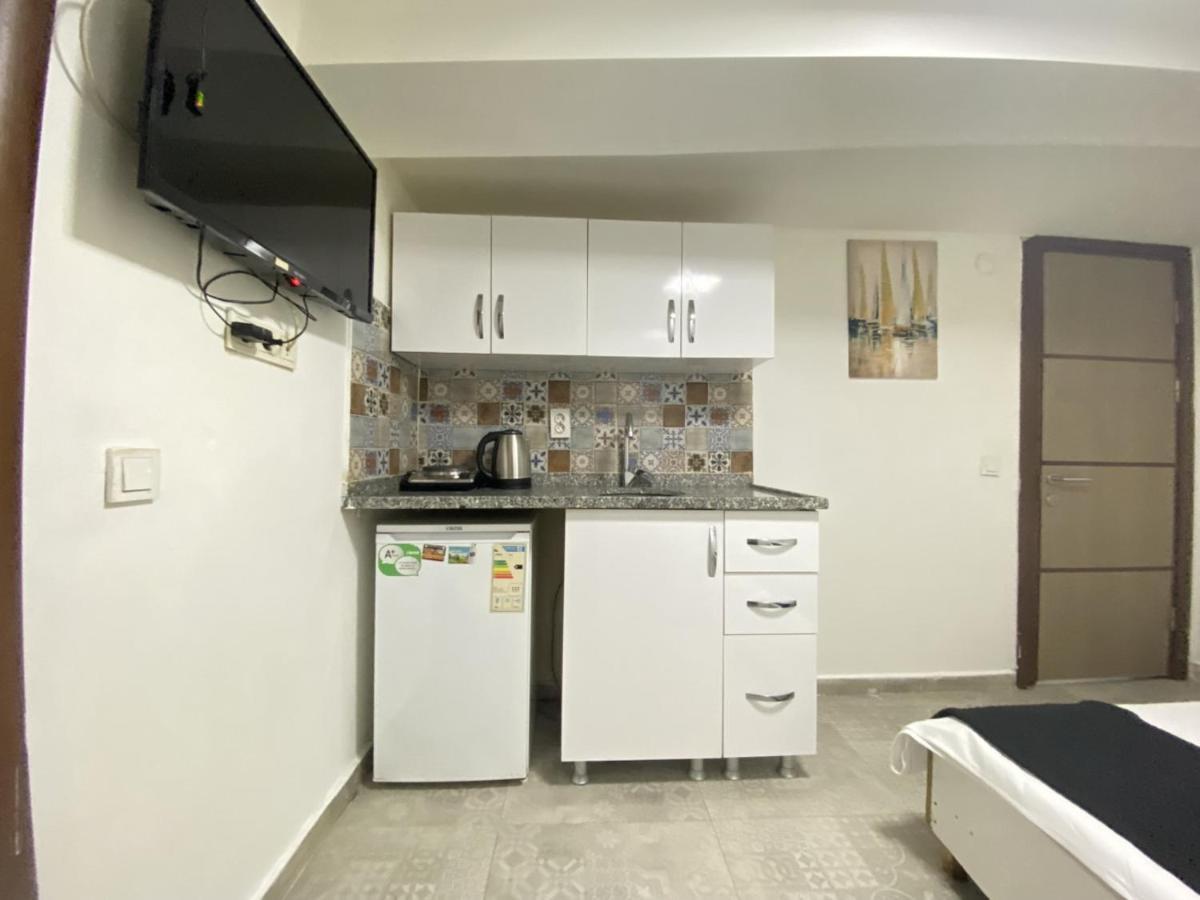 Comfortable And Central Studio Flat In Beyoglu Apartamento Estambul Exterior foto